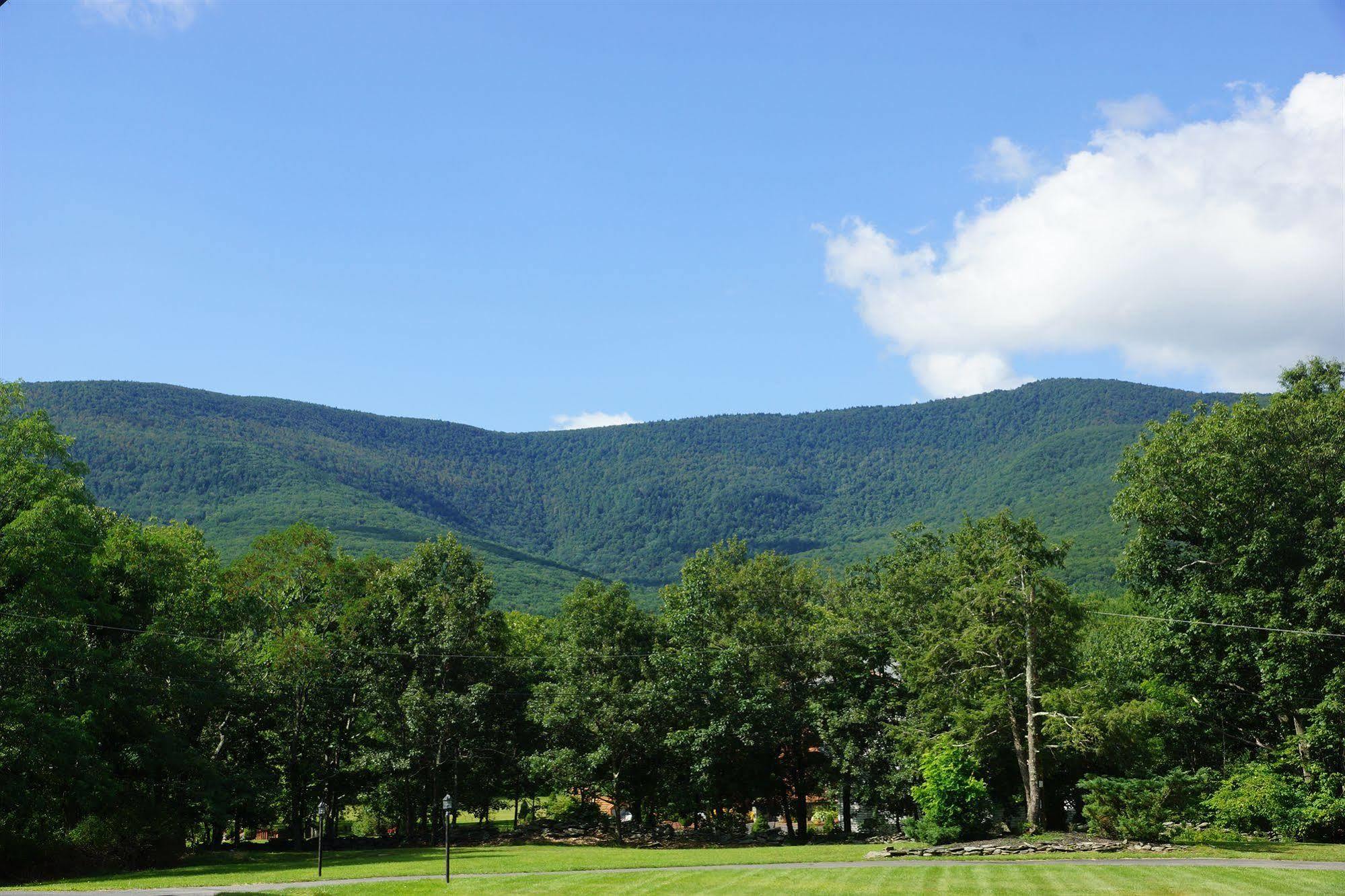Riedlbauer'S Resort Round Top Buitenkant foto